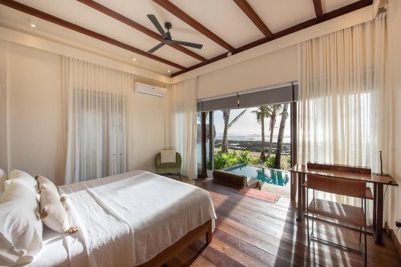 L'Osteria Luxe Beachfront B&B General Luna  Bagian luar foto