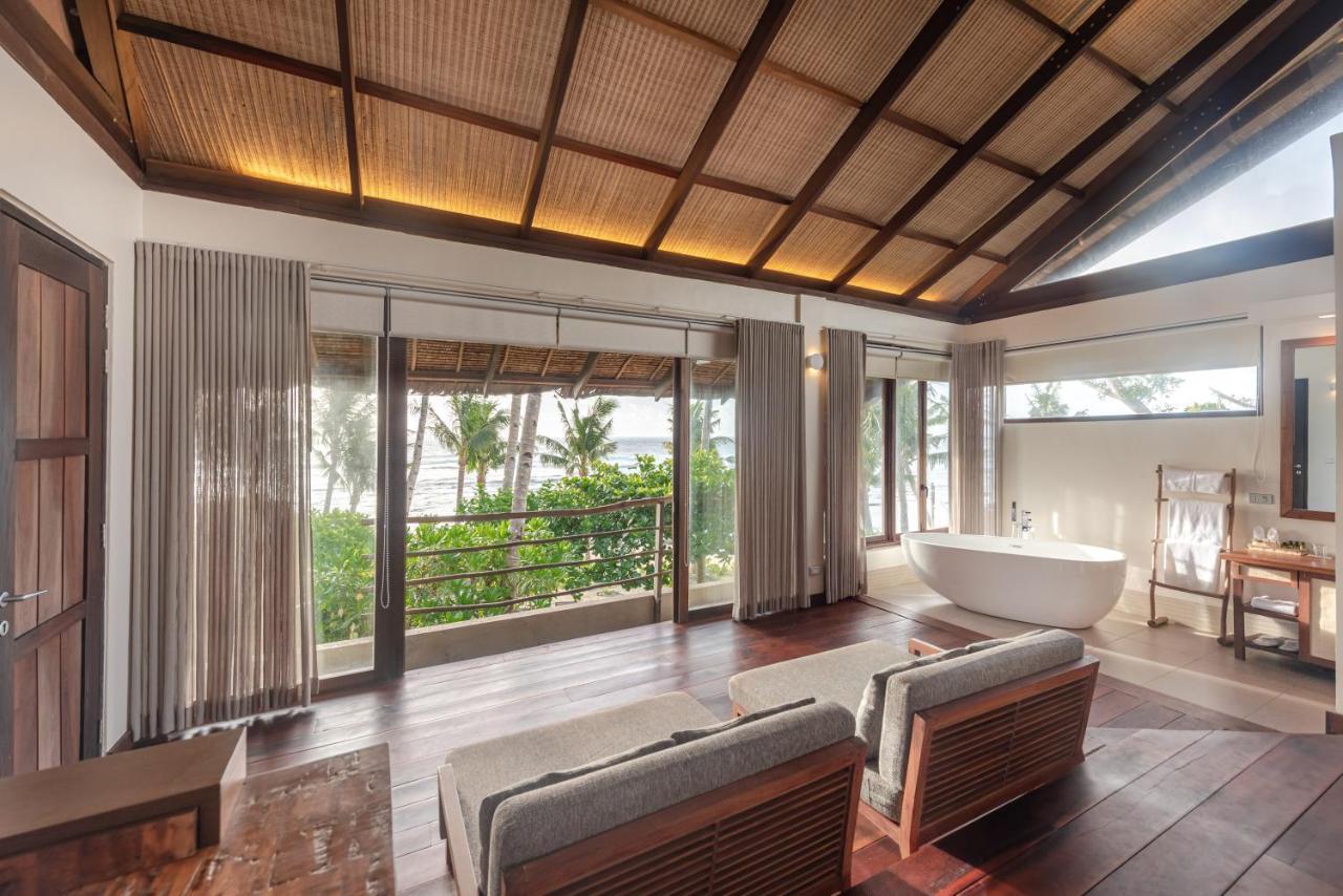 L'Osteria Luxe Beachfront B&B General Luna  Bagian luar foto